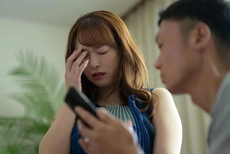 Vợ yêu sốc khi gã chồng tâm sự về ước muốn nhìn vợ yêu bị người khác địt